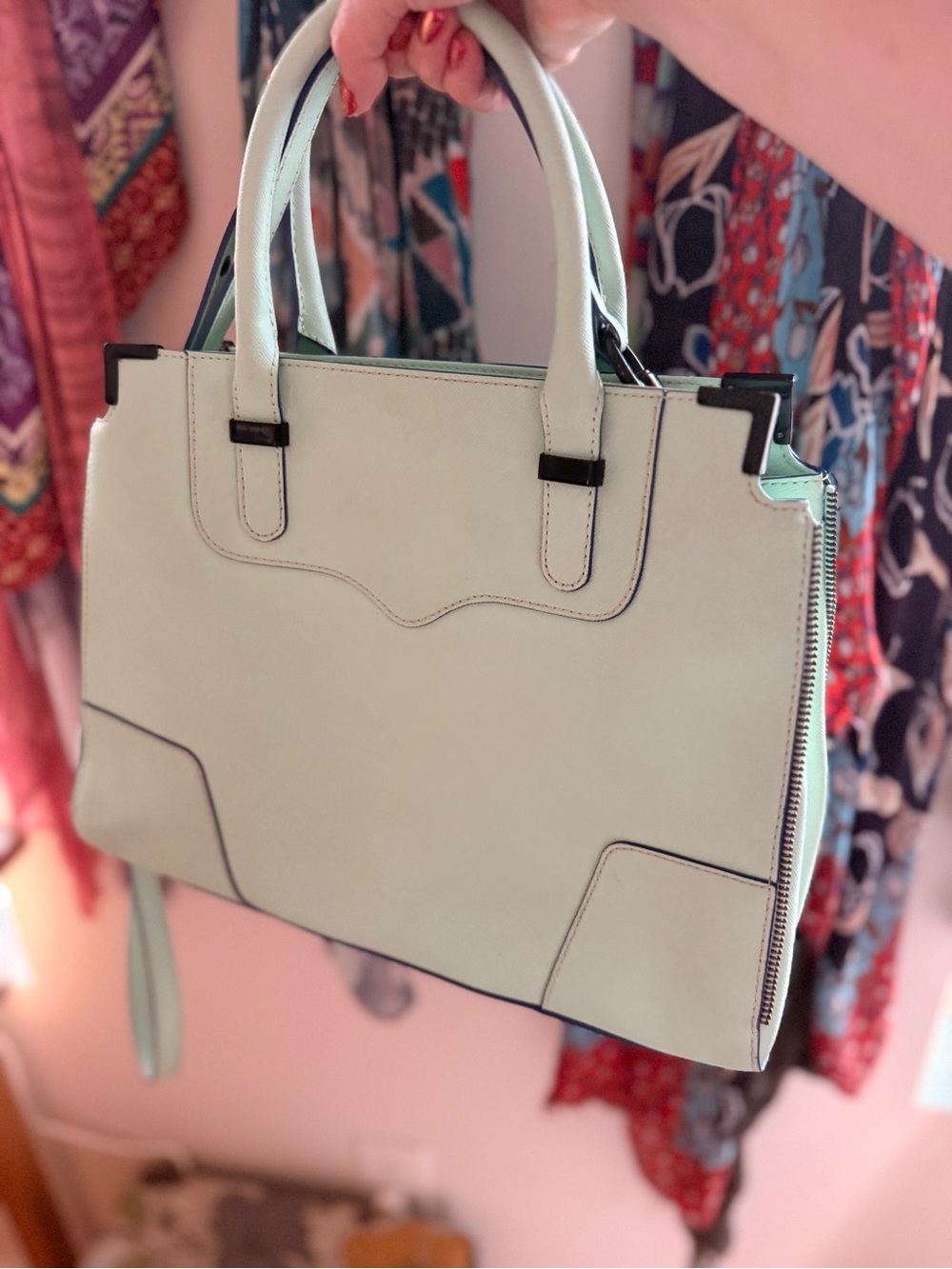 Beautiful leather satchel | "light spring mint" | great condition